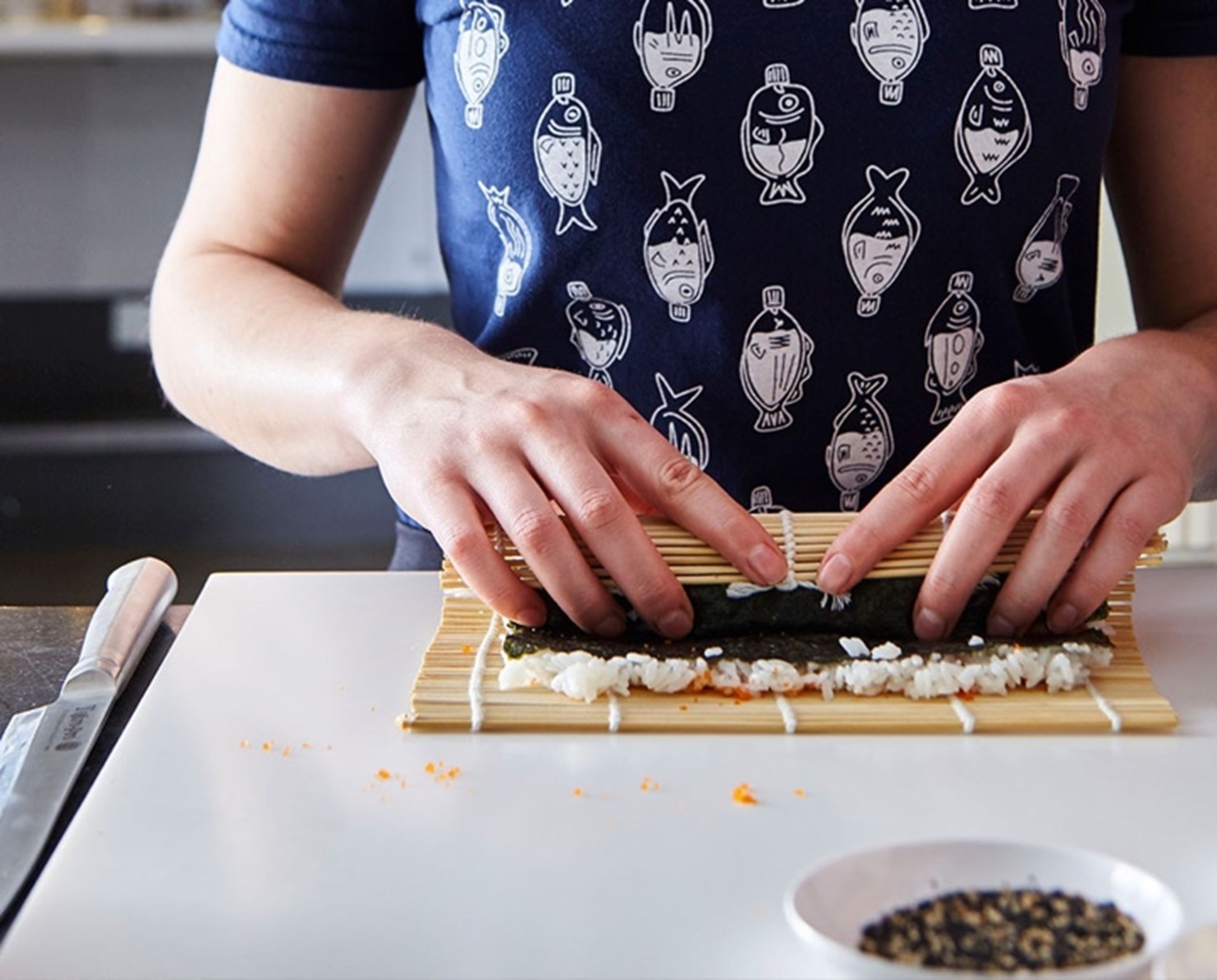 rolling sushi