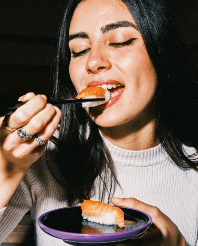 love club sushi roll 